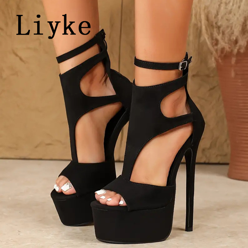Women Shoes Model - Liyke Model Show Sexy Extreme High