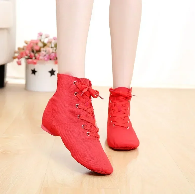 Coupons Woman Woman's Lace Up  - Women'S Xc Shoes 评论和价格