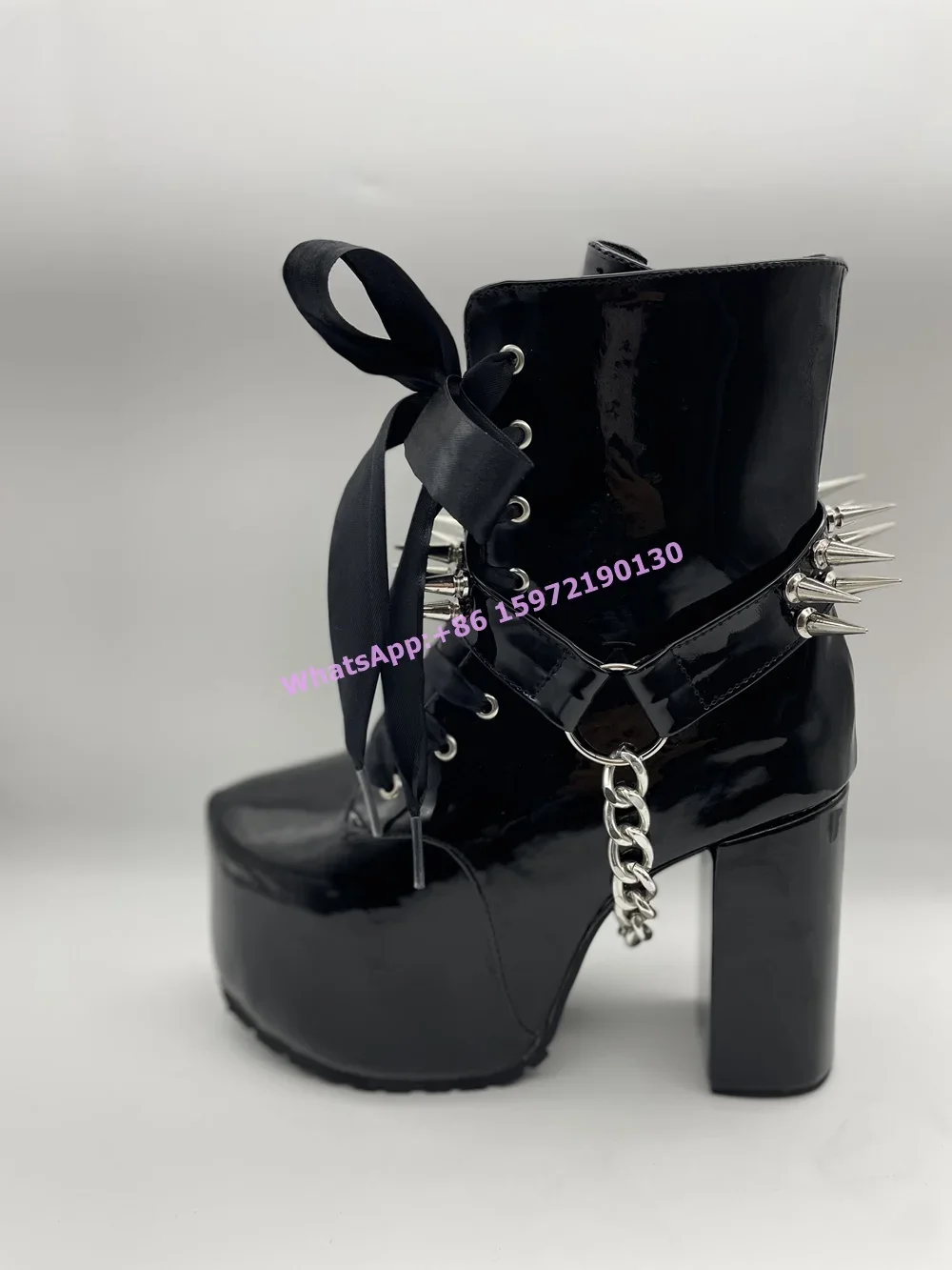 Ribbon Tied Rivet Black Boots  - Ribbon Tie Heel 评论和价格