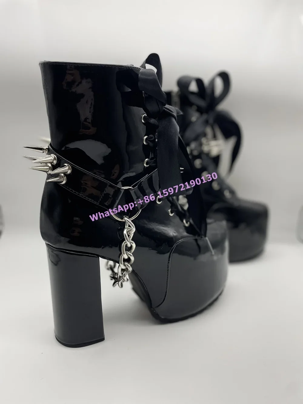 Ribbon Tied Rivet Black Boots  - Ribbon Tie Heel 评论和价格
