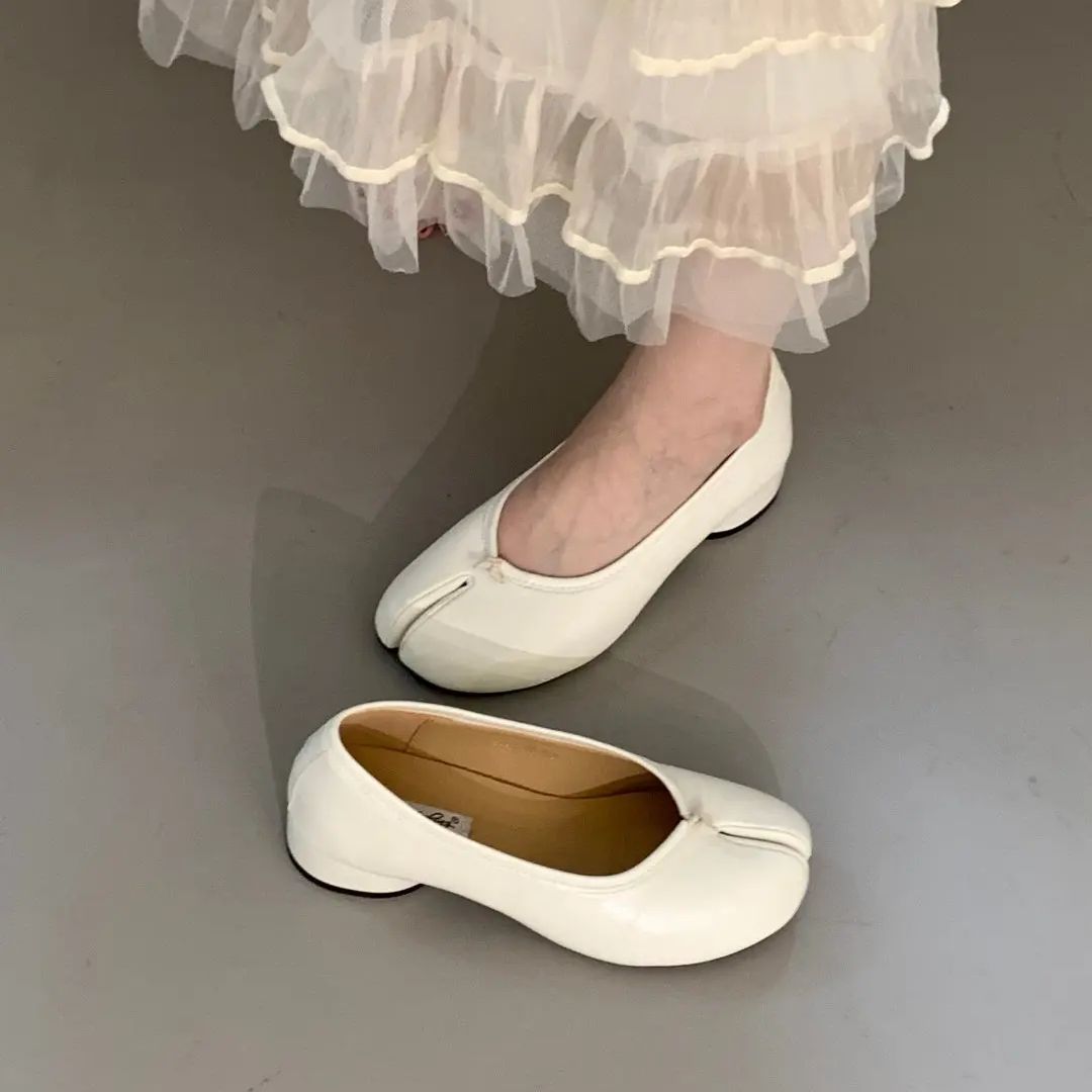 Bailamos Women Low Heel Split  - Shoes For Women Flats 评论和价格