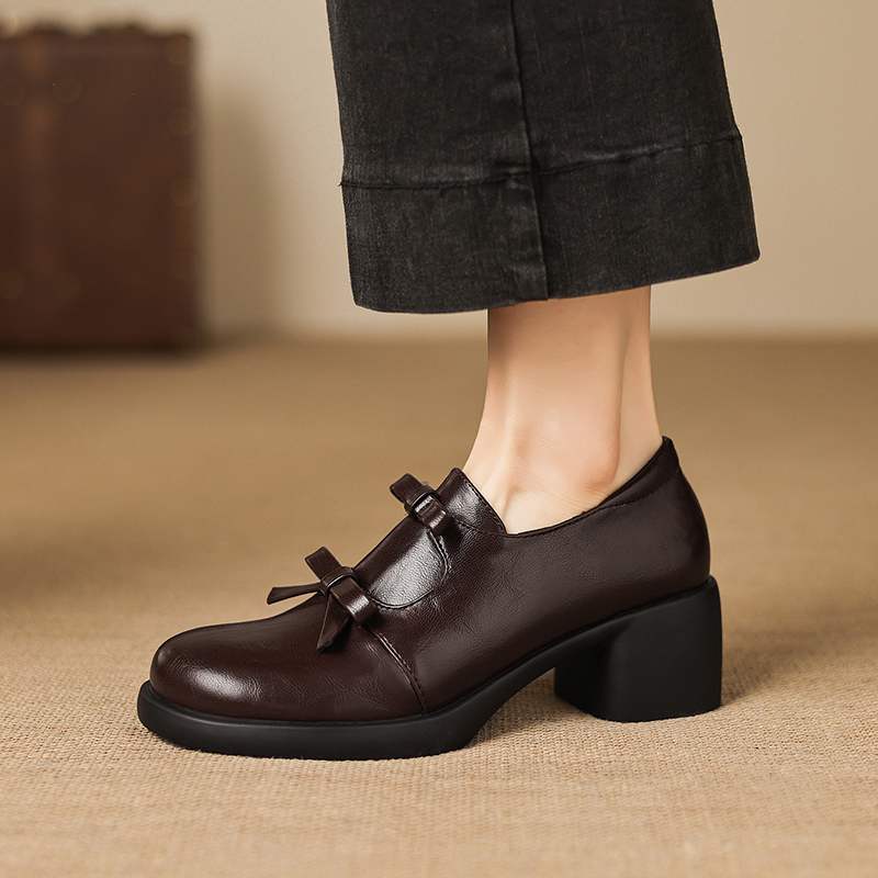 Krazing Pot Microfiber Round T - Oxford Lace Up Women 评论和价格