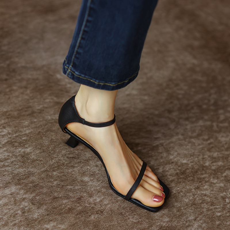 New style fashion square head  - Square Toe Mule 评论和价格